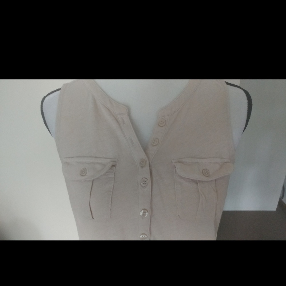 New York & Co beige top
